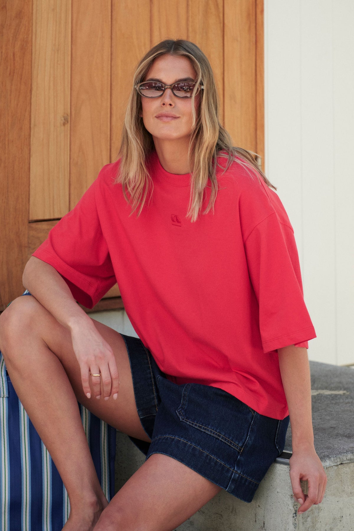 Phoebe Premium Tee Heritage Red