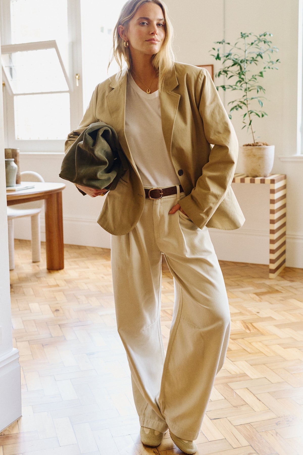 Gemma Pleat Pant Eggshell