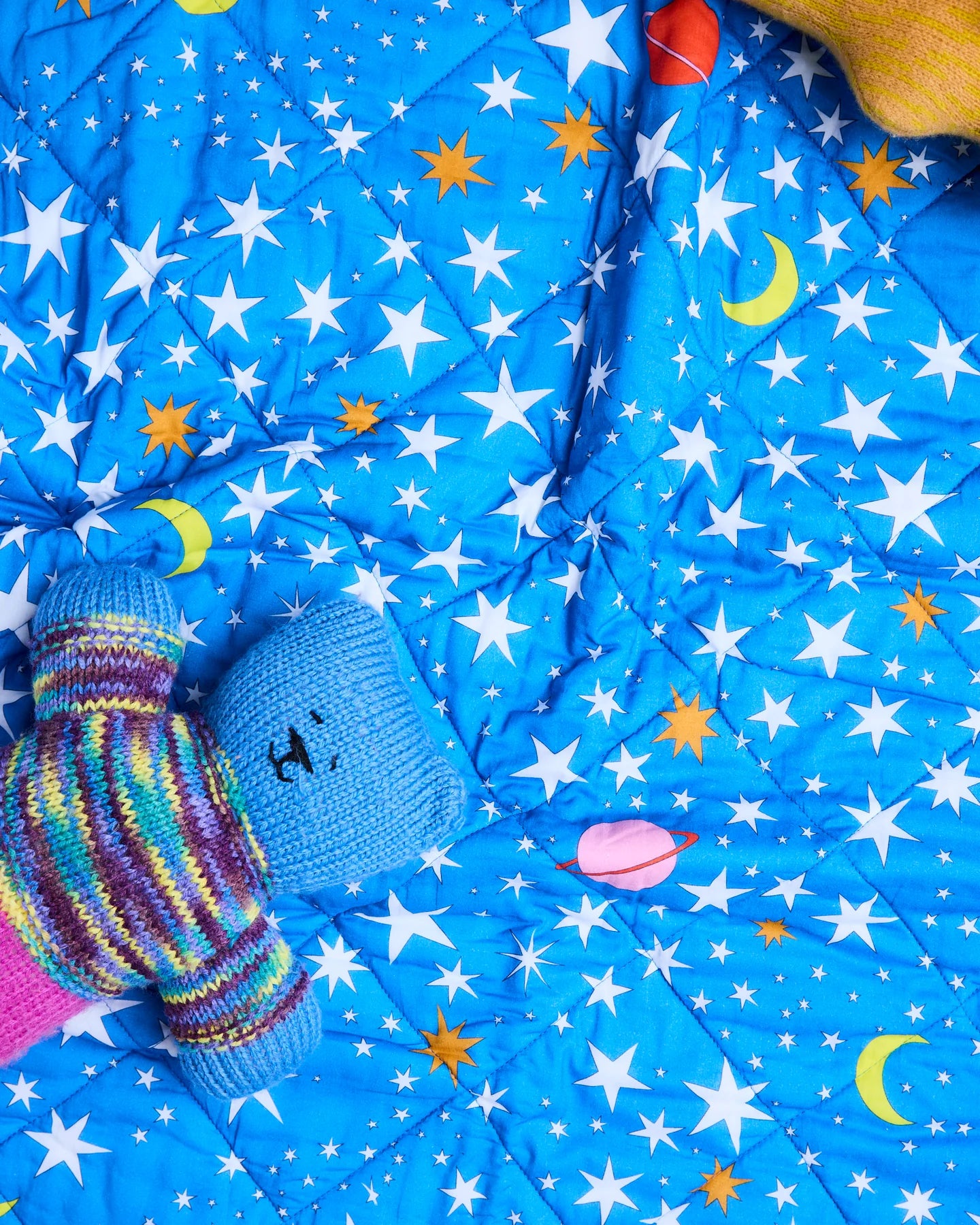 Stars and Moon Bedspread