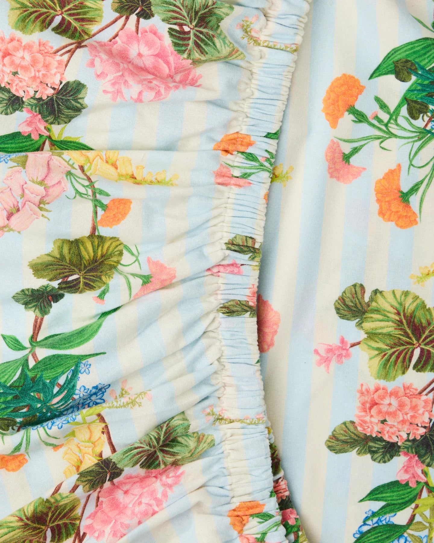 Bouquet Beauty Stripe Fitted Cot Sheet