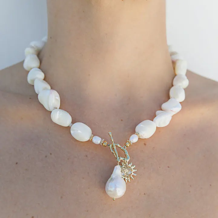 Rolled Shell Solis Necklace
