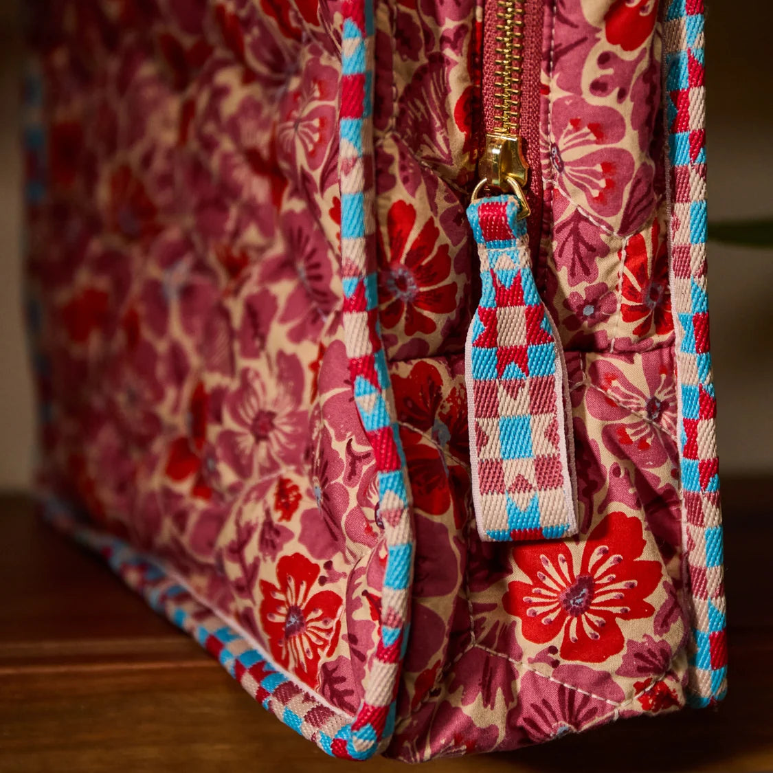 Magnolia Vanity Bag
